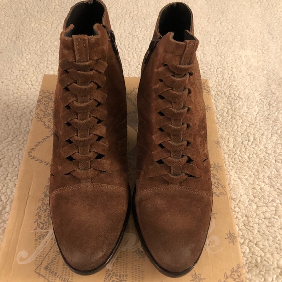 FREE PEOPLE Loveland Ankle Boots BROWN SUEDE - Picture 5 of 8